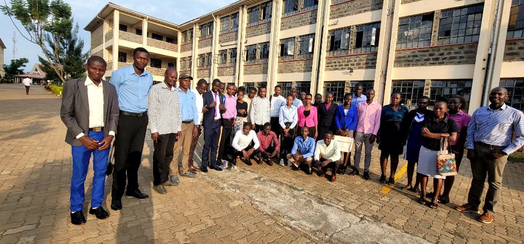 ERECWeedScience's tweet photo. Seniors, Department of Agriculture and Veterinary Sciences, Kibabii University, Bungoma, Kenya https://t.co/FTlb8sd0C5