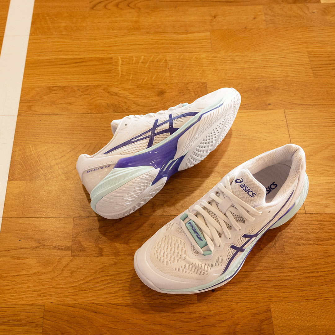 Unleash your potential with the #SKYELITEFF2. Reach new heights with every jump and enjoy unparalleled comfort on the court.