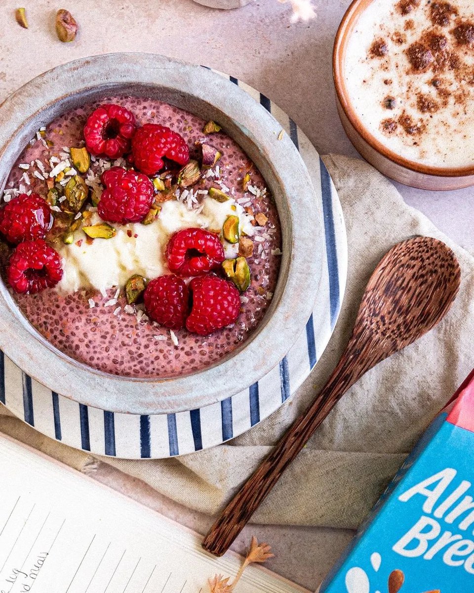 BlueDiamondUK's tweet photo. Whether you're a die-hard porridge fan or a cereal lover, we have some unreal breakfast inspo for you! 🥣

Which recipe will you be trying next? 👇🏻 https://t.co/gV9J18fZHi