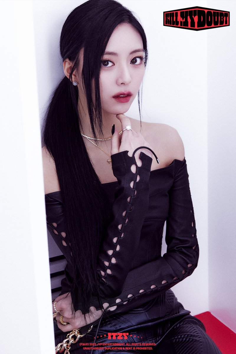 ITZYofficial's tweet photo. ITZY <KILL MY DOUBT> CONCEPT PHOTO 4
#YUNA

#ITZY #MIDZY @ITZYofficial
#ITZYComeback
#ITZY_KILLMYDOUBT
#ITZY_CAKE https://t.co/fljolt0O9A