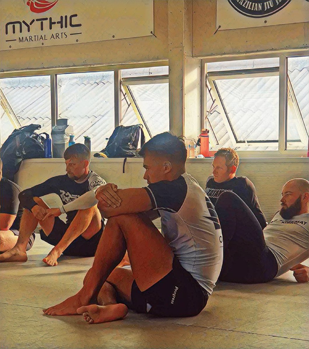 The toughest shit ive ever done. 7 weeks into my Brazilian Jiu Jitsu journey. Theres a reason they call it Human Chess. My body is battered, but im fully hooked. 🤙🔥. #bjj