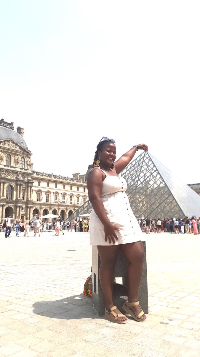 KudzaiTseriwa's tweet photo. I did a solocation in Paris,visited some of the most famous places in the world that I'd only read in books and seen on TV.Interacted with strangers and found my way around even though everything and everyone was French.I learnt quite a bit about myself and the world.#solocation https://t.co/sKG8jlouku