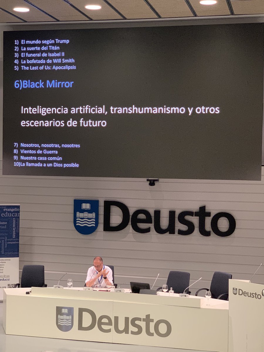 Interesantísima ponencia de <a href="/jmolaizola/">jmolaizola sj</a> en el marco de la XXXVJornadasEducativas <a href="/educsi/">Educación Jesuitas</a> 
El pensamiento y el diálogo como elementos clave ante los retos sociales actuales. #JornadasEducsi <a href="/JesuitesEdu/">Jesuïtes Educació</a>