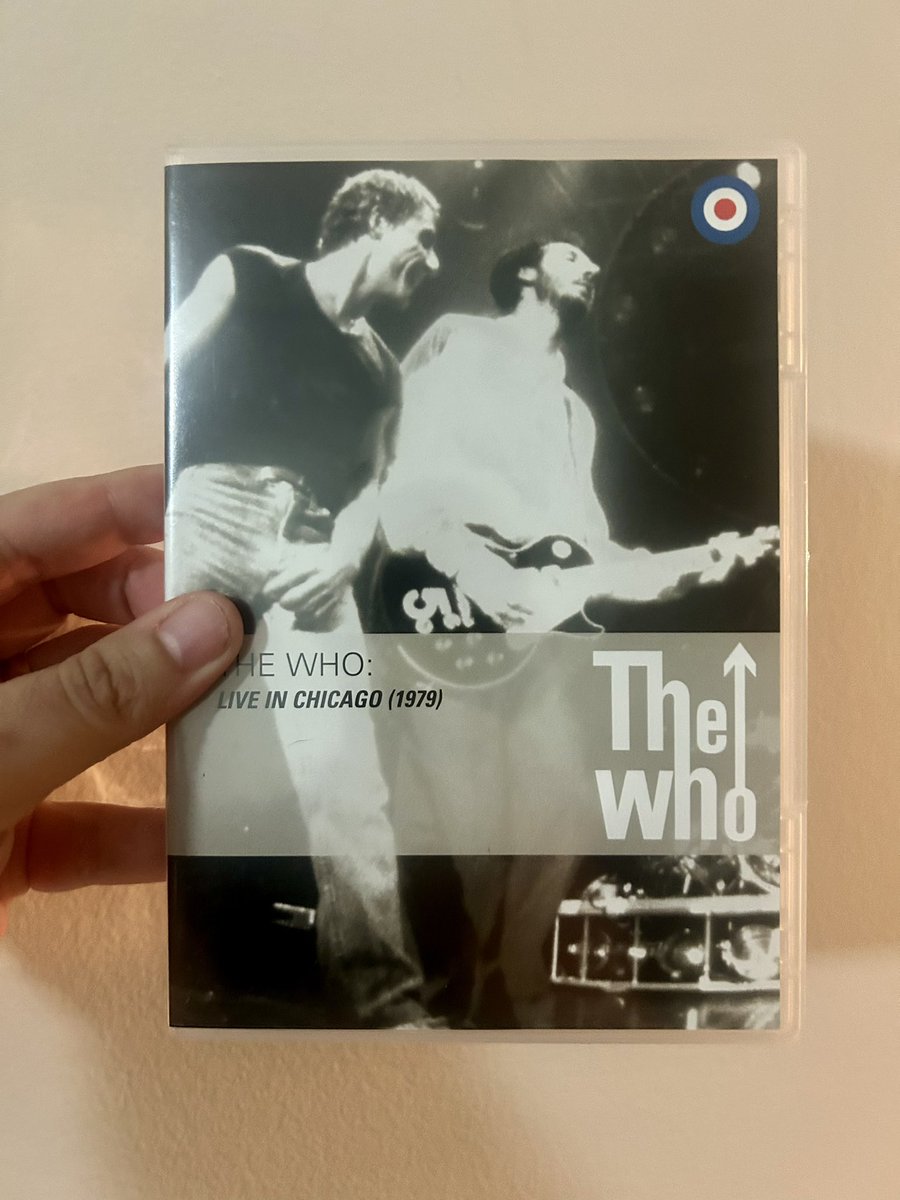 MWAClistens's tweet photo. The Who - Live In Chicago 1979 #whobinge #daysixtythree https://t.co/kLmxDo3s8K