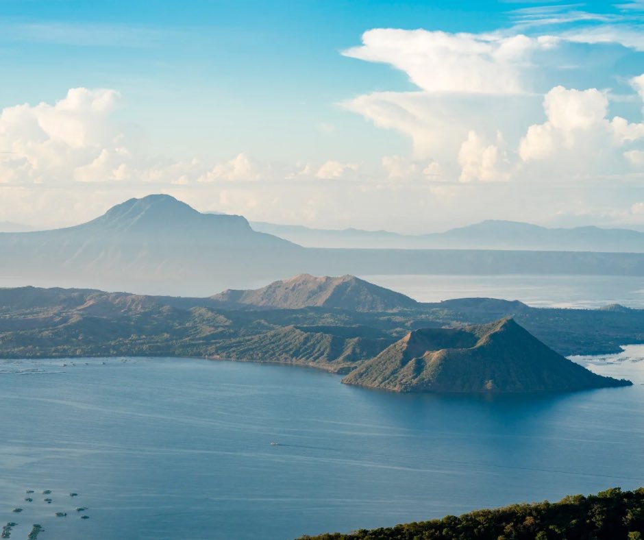 SouthSnippets's tweet photo. TAAL UPDATE: As of today, July 12, 2023, there were 14 volcanic earthquakes and 8 tremors that lasted up to 4 mins observed in the last 24 hours 🌋

Stay safe and updated, Southies! 

READ FULL STORY: https://t.co/s3jrLelK7A

#SouthAlerts #TaalUpdate #Cavite #Batangas https://t.co/YNlxFxxyCX