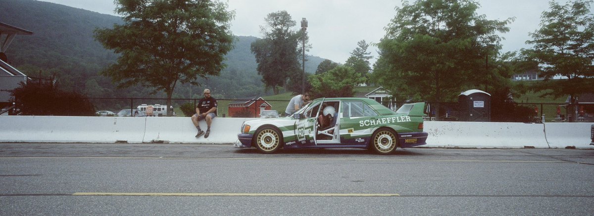 jbh1126's tweet image. film scans off the XPan from a few weeks ago @limerockpark with @RoadandTrack @FCPEuro @DavidRoseHRL @deerfella @aaronmaxb @BrianSilvestro 

good times 🍻