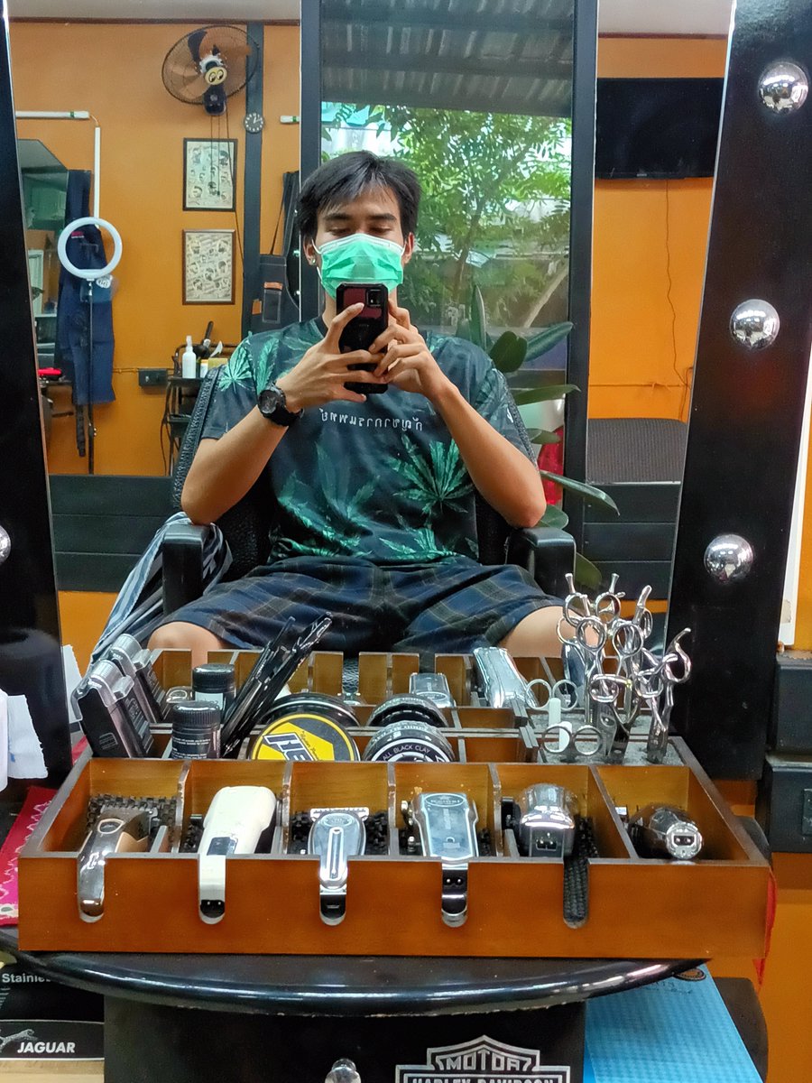 ไม่สำคัญหรอกว่าเธอชื่ออะไร 
เพราะยังไง เราก็เรียกที่รักๆอยุ่ดี 😁
#ลาดกระบัง
