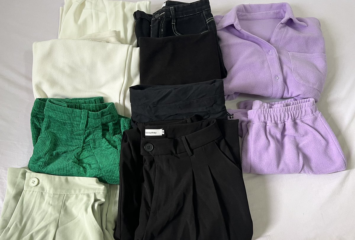 usedwithme's tweet photo. ส่งต่อเสื้อผ้ามือสอง👚🧤
🌟ราคารวมค่าส่งแล้ว🌟
ปักไว้เลยเดี๋ยว 19.00 น. มาลง 🫶🏻
 #ส่งต่อเสื้อผ้ามือสอง #เสื้อผ้ามือสอง #ส่งต่อเสื้อผ้ามือ2 https://t.co/eZpTNxv8Nh