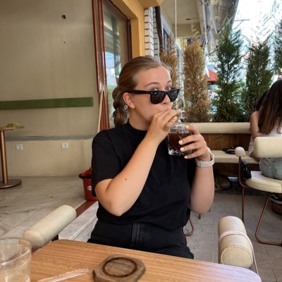iremsenoool's tweet photo. #YeniProfilResmi https://t.co/v18lybLqd1