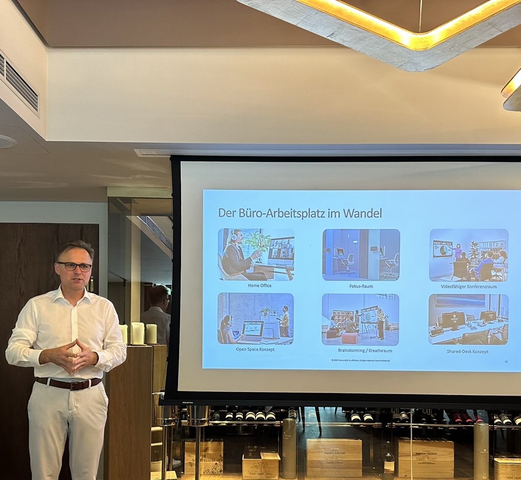 maja_pfister's tweet image. Angeregte Diskussion über die #ZukunftderArbeit beim #DigitalBreakfast von @Cisco. #Digitalisierung und #Nachhaltigkeit sind Treiber für Veränderung, ebenso #Fachkräftemangel und #KI. Vielen Dank für die Einladung, @PercyOtt, @sinakaja! @gdv_de @PBerenberg @JoergAsmussen @anja803