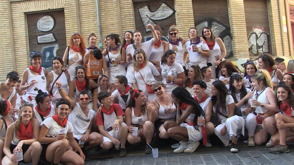 [BIDEOA] Feministok Fest, Sanferminetatik greba feministara salto

ahotsa.info/edukia/feminis… 
<a href="/IrunerrikoMF/">Iruñerriko Mugimendu Feminista</a>