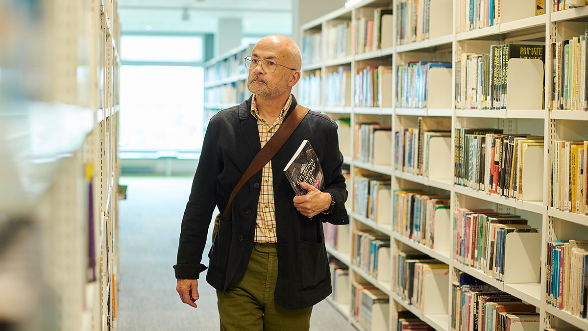 There is still time to register for our virtual Postgraduate Open Evening 💻.

Whether you want to begin your postgraduate studies this year or next, start the conversation today 🗣.

Join us online tomorrow between 4-6pm 🕓. Book your place at ehu.ac.uk/postgradoe