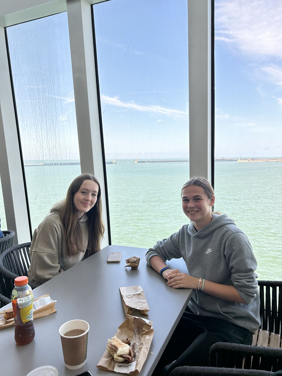 BohuntWokingham's tweet photo. Boarding at Dover, the Year 10 students are all very excited...say goodbye to the  white cliffs of Dover...welcome to France #GamechangerWeek #studentlife #enjoyrespectachieve https://t.co/61nbXgYBtC