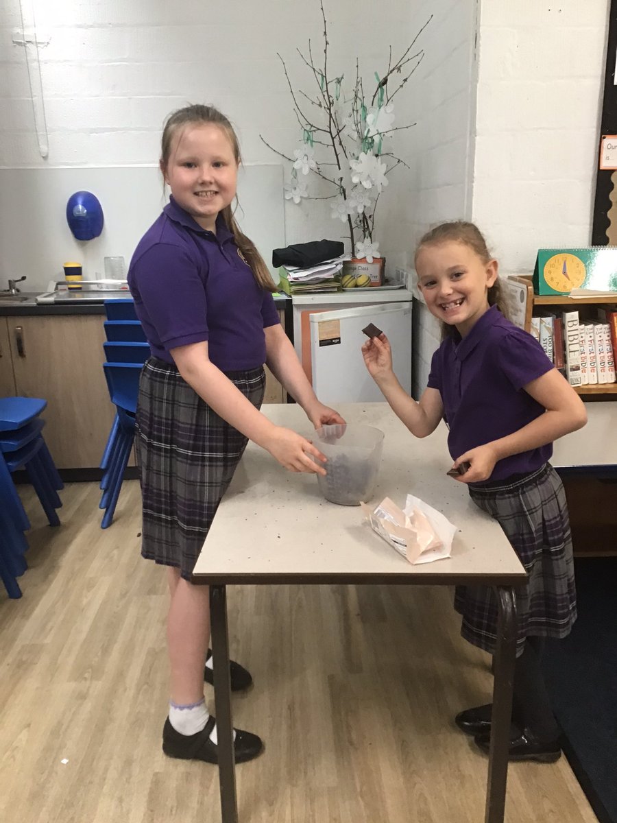 MorpethAllSaint's tweet image. Join Orange Class on their journey through afternoon tea preparation and service! #ks2 #designandtechnology #MixedAgeLearning