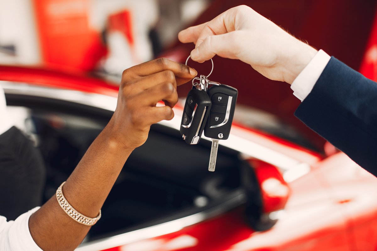XplorZA's tweet image. Would you consider using KINTO finance to fund your first vehicle? KINTO finance is a pay-as-you financial plan by Toyota that allows South Africans to rent cars directly from them and pay a monthly rental fee.

#xploreza #toyotasa #buyingacar #toyotakinto