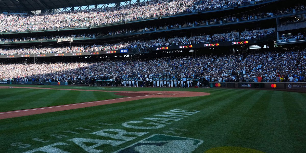 Steele slings scoreless frame in first ASG https://t.co/581a4CvUPi https://t.co/p6LIqPCkSI