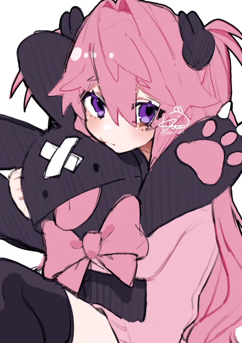 ぴんくと可愛い子が好きな方ぜひ...!  #作品をみてくださいあわよくばフォローしてください祭