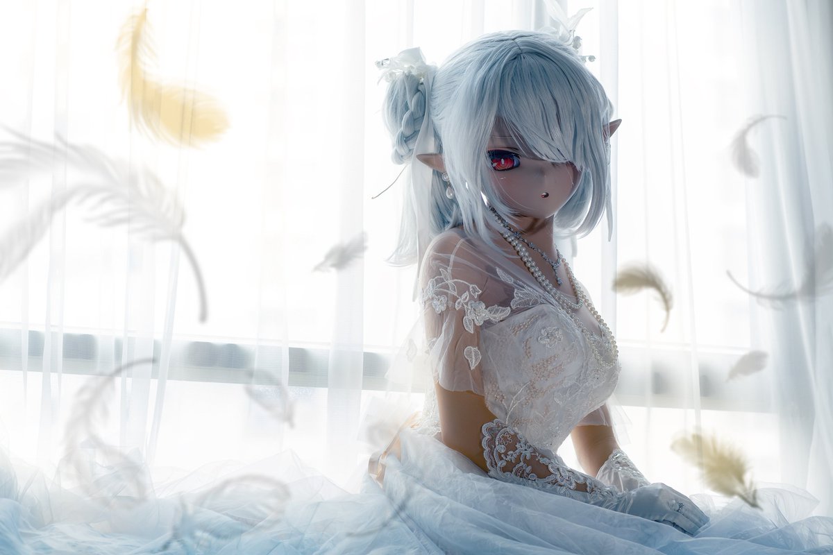 “真是个迟钝的家伙，现在到底应该看着谁不是已经很清楚了吗？”
“…笨蛋。”

📷：<a href="/Aegis_Mochi/">Aegis麻薯</a>、<a href="/Mark_Djh/">游江平浪</a>