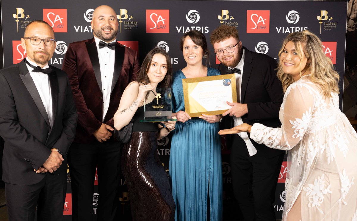 Inspiring Herts (@inspiringherts) on Twitter photo Congratulations to our Business of the Year Medium to Large Award Winner, @QuantaJobs!
Sponsored by <a href="/cawleys/">Cawleys Waste & Resource Management</a>
#InspiringHerts23 #KeeptheHeartinHerts Congratulations to our Business of the Year Medium to Large Award Winner, @QuantaJobs!
Sponsored by <a href="/cawleys/">Cawleys Waste & Resource Management</a>
#InspiringHerts23 #KeeptheHeartinHerts