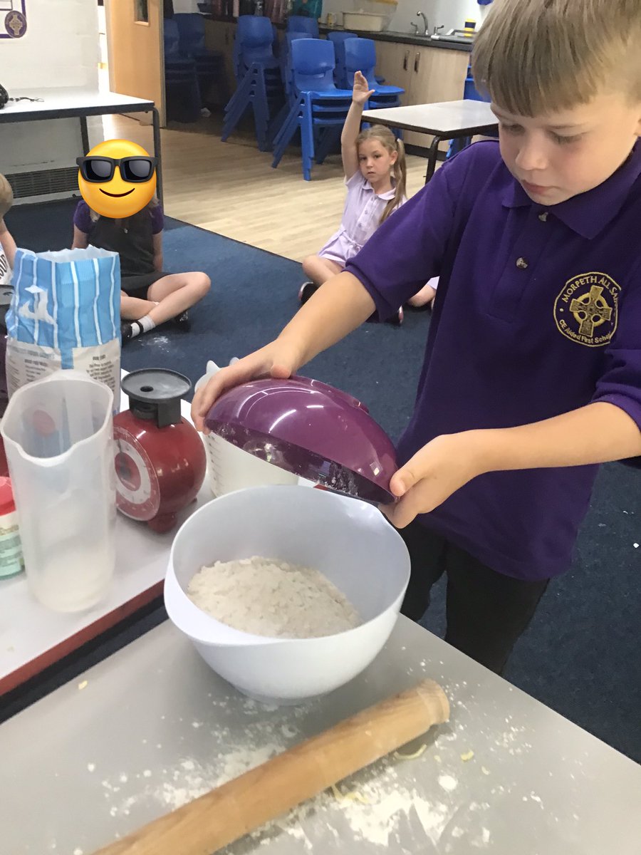 MorpethAllSaint's tweet image. Join Orange Class on their journey through afternoon tea preparation and service! #ks2 #designandtechnology #MixedAgeLearning