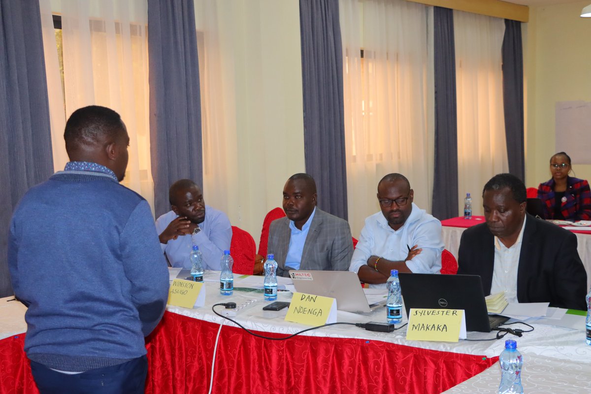 KenyaCIC's tweet photo. Happening now! Day 3 of the Kenya #PUSE Bootcamp. The 10 enterprises shortlisted through a rigorous process get an opportunity to pitch their ideas/ innovations aligned to the productive use of solar energy to the team of judges @KenyaCIC @MottFoundation https://t.co/ucQkbV9XJ9