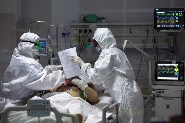 Devlet memurunun itibarı meclistedir. Yoksulluk kabul edilemez. Tüm siyasi partileri gereğini yapmaya davet ediyoruz.
Hakikati bilerek susmak, köleliktir. 
Susmuyoruz!
#MeclistenMemuraRevizyon
#MemurHakkıMecliseBağlı