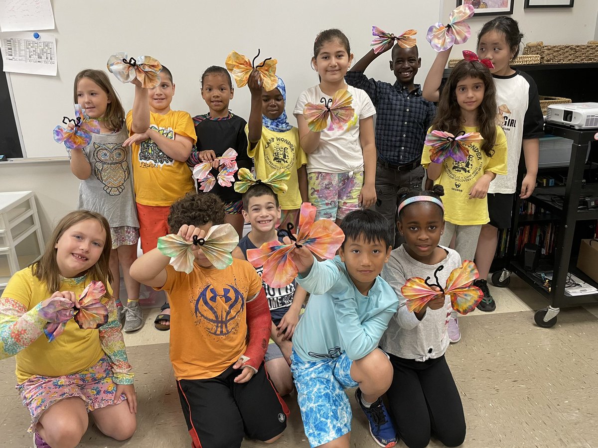 avoliverio's tweet image. We completed our STEAM activity today and made beautiful butterflies out of coffee filters! 🦋☀️🌈  #GECDSBSLP2023 @gecdsbpro @MrsPPich @MrsTDugan