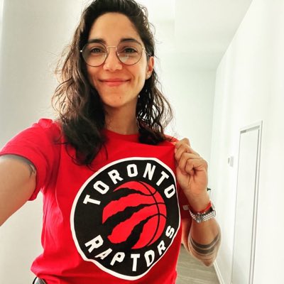 BeaCarstens's tweet photo. #NewProfilePic https://t.co/vs7Z36FLSf