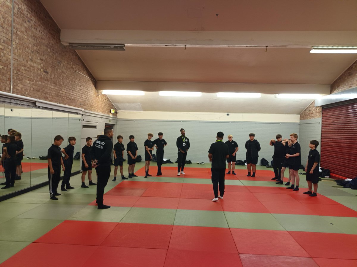 The Sutton Academy tweet media