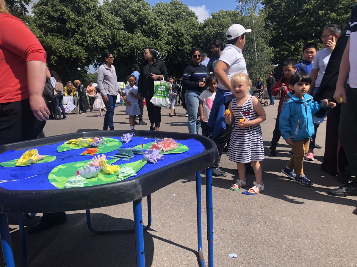 nppschool's tweet photo. Our summer fair is back! And so is the sunshine. Hope you can pop along. #nppschool #nppschevent #schoolfair #summerfun #entrepreneurs https://t.co/tNvBiWFK0B