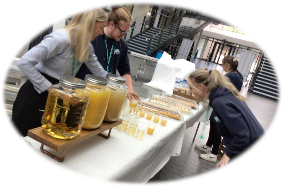 OldhamOasis's tweet photo. Final preparations taking place ready for our End of Year Sports Presentation #OAOTeamPE #Rewards #hardworkpaysoff We cannot wait to recognise all the many fantastic sporting efforts and achievements of our students tonight πππ₯π#DevelopingCharacterCompetenceandCommunity https://t.co/1gL8ys35nG