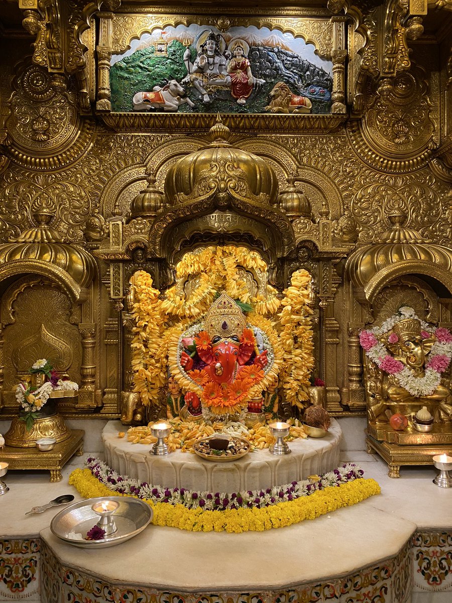 Shree Siddhivinayak Ganapati Temple Trust tweet media