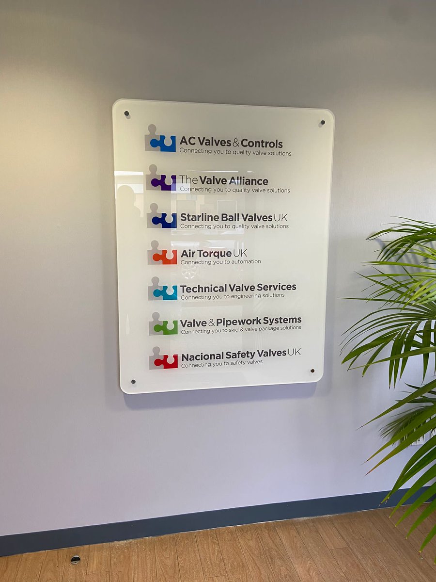 wordcrafts_'s tweet photo. Connecting sub brands with a modern take 🔥🔌😎 #acrylics #dibond #signage #traysign https://t.co/a83ltUrzRo