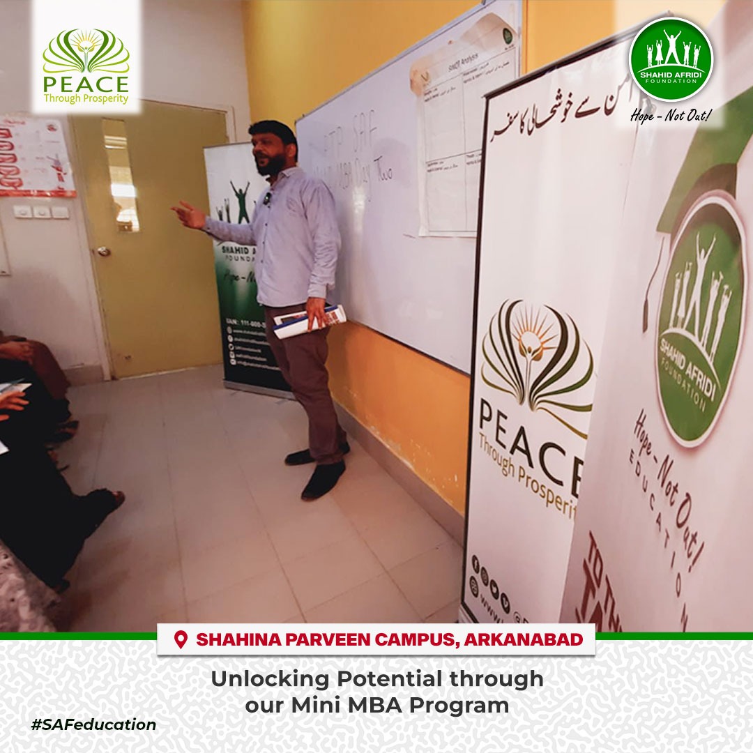 SAFoundationN's tweet image. We are delighted to announce the successful completion of our entrepreneurial workshop, #MiniMBA, with @BringPTP at #SAFschool Shahina Parveen campus. This program aims to empower parents of students with essential skills, enabling them to create a #HopeNotOut future.
