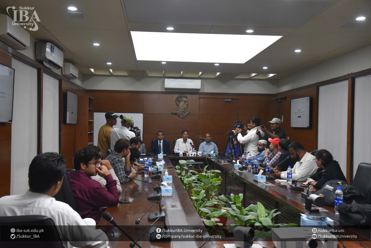 Sukkur_IBA's tweet photo. CEO STS and VC Sukkur IBA University, Prof.  Dr. Asif Ahmed Shaikh, addressed to media and announced the result of screening test for BPS 5 to 15 positions Intermediate Category https://t.co/4S3T2ddS5r