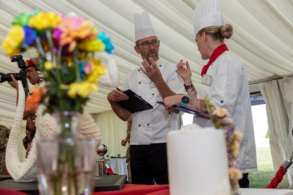 BritishArmy's tweet photo. There's so much more to Army food than boil in the bag ration packs π
Army chefs put their culinary skills to the test in our annual catering competition, Exercise Army Sustainer π¨βπ³
Learn about the winning menu π
https://t.co/nc2unGXdDN
#ArmyJobs #Chef https://t.co/rI3VNR9RFK