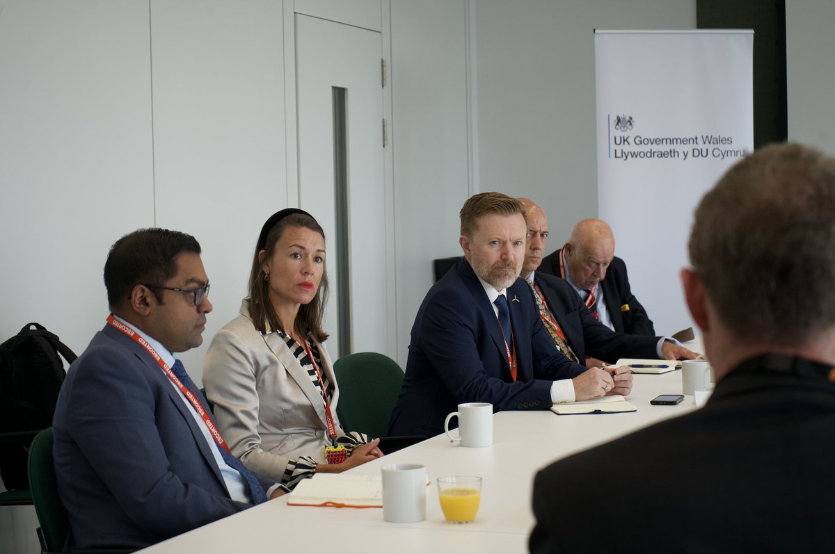 MarineCymru's tweet image. A crucial roundtable for @MarineCymru with @UKGovWales Welsh Secretary of State @DavidTCDavies on key industry needs post-@TheCrownEstate Celtic Sea round. Market certainty, a new approach to competition, &amp;amp; favourable tax incentives for #RenewableTransition were underscored. 🌊🏴󠁧󠁢󠁷󠁬󠁳󠁿