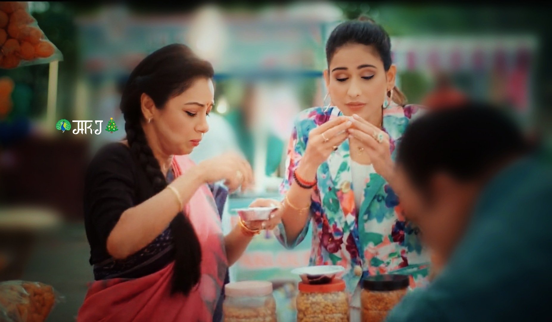 ⬆️28 on 23/07 100315 🦚🎄 on Twitter "Mukku Bhabhi, it's Pani Puri