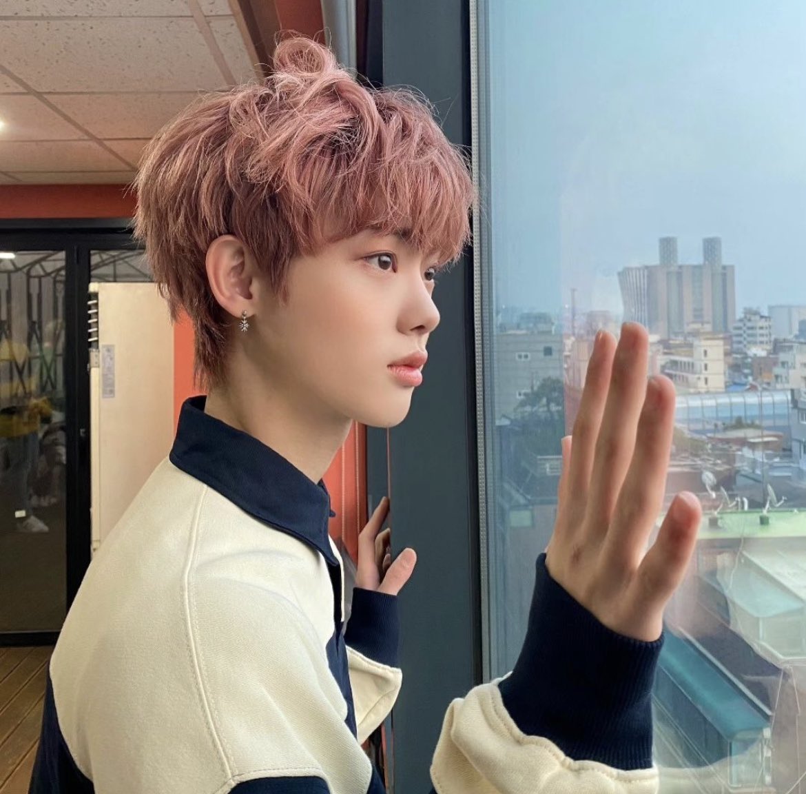 woonggian's tweet photo. chihoon posted on ig https://t.co/iFq9oOInrx