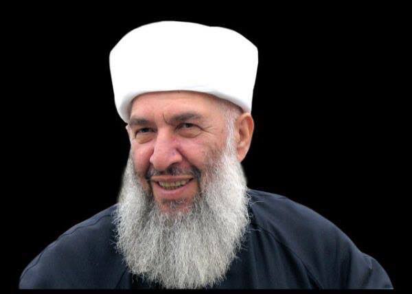 mehmetkusnet's tweet photo. "İnnâ lillâhi ve innâ ileyhi râciûn"

"Alimin ölümü alemin ölümü gibidir."

Menzil Cemaatinin lideri Gavs-ı Sani Hazretlerine yüce Allah'tan rahmet; başta değerli ailesi olmak üzere sevenlerine, müntesiplerine başsağlığı ve sabır diliyorum.

Mekânı cennet, mâkamı âlî olsun inşallah.