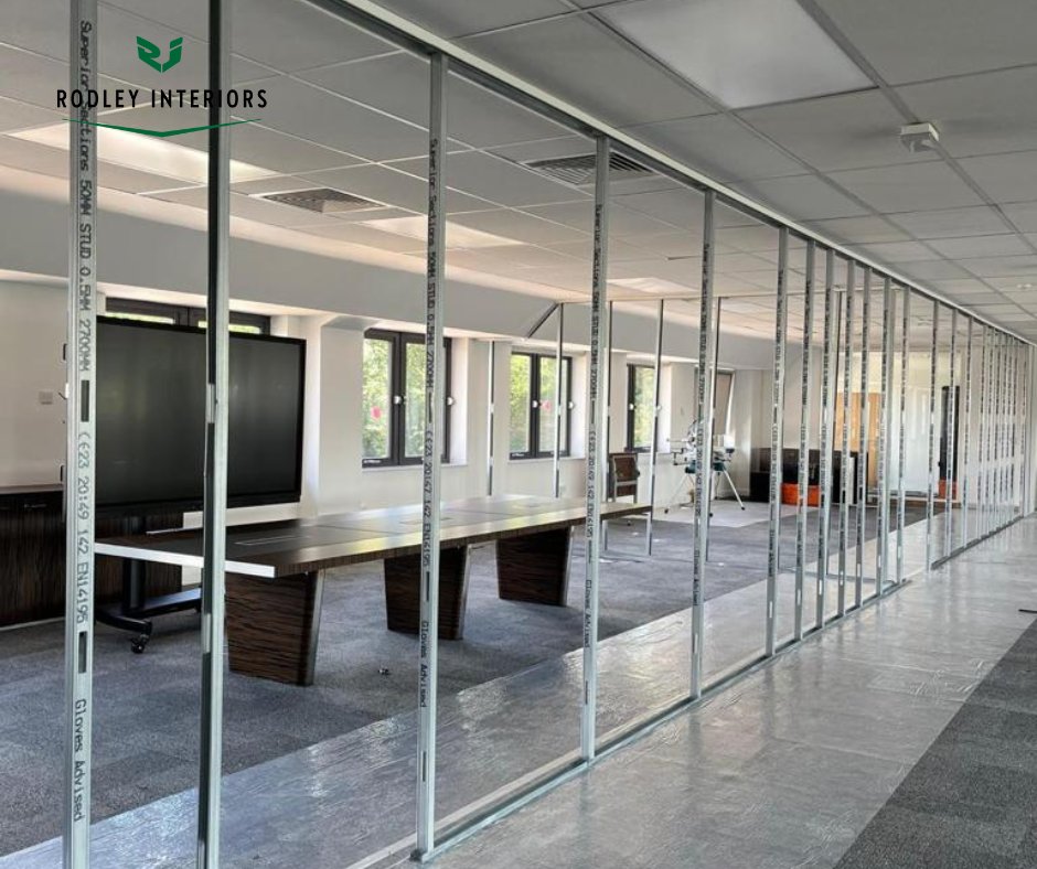 rodleyinteriors's tweet photo. Partitioning transforms open areas into purposeful zones, optimizing functionality and productivity. ✨
#PartitioningWorks #SpaceOptimization #Bradford #rodleyinteriors #officepartitioning #partitions #westyorkshire #cleverspaces https://t.co/3CShpjaR2K