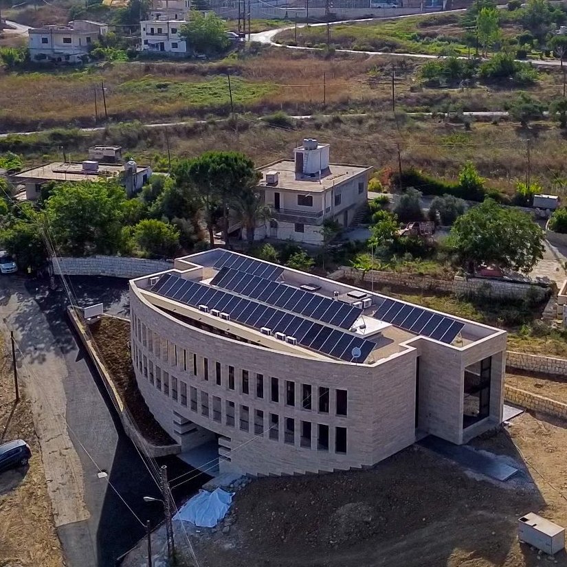 HerberMax's tweet photo. C'è un'opera di Mario Botta anche in Libano.
#Fadaii #AVAID https://t.co/0nH9uuwitw