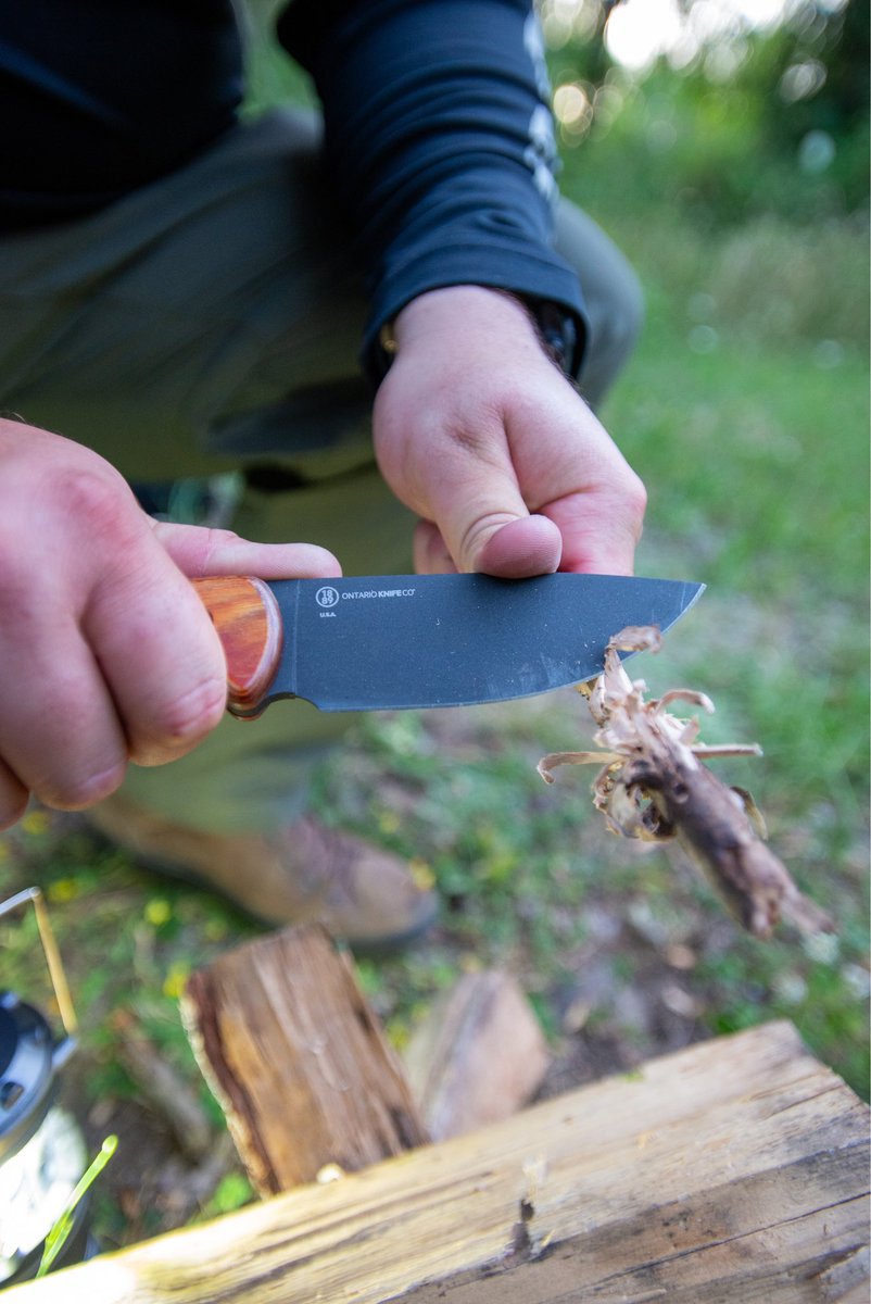 OntarioKnife's tweet photo. #AmericanMade #TAK2 has a beautiful Honey Gold hardwood handle, 1075 high carbon steel and sturdy leather sheath. Everything you need for longevity of a hard use tool! https://t.co/2fOeH4kKf4 👌🏽🔪🏕️ #ontarioknifecompany #ontarioknife #ontarioknives #ontarioknifeco #OKC1889 https://t.co/LMduaHBFVW