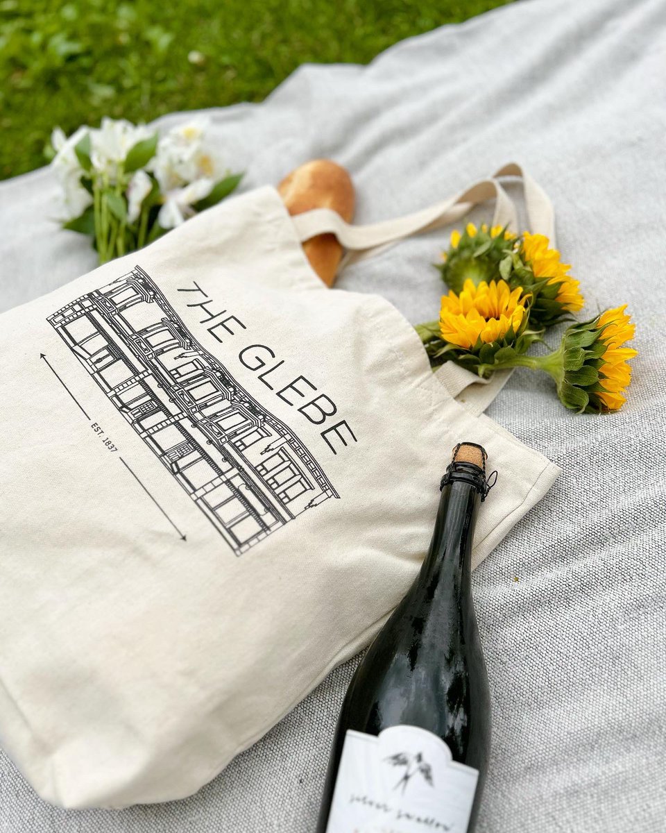 intheglebe's tweet photo. Show your community pride with our new, limited edition, Glebe tote bags!🌻🛍️ They are perfect for carrying all your Glebe goodies!👩🌾
Find our new merch at Shoe Plus Shoe, Escape Clothing, JD Adam, & The Papery for $15 plus tax!
#intheglebe #newmerch #glebemerch #totebag https://t.co/ky3yU1v2FW