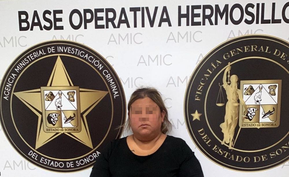 Captura FGJE a mujer por probable fraude en número de diez

-Ofrecía gestoría de visas estadounidenses en Hermosillo

Hermosillo, Sonora, 12 de julio del 2023.- La Fiscalía General de Justicia del Estado de Sonora (FGJE), atendiendo varias denuncias presentadas desde diciembre de