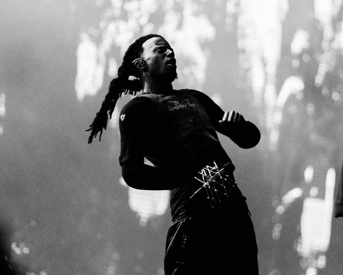 wrld_mag's tweet photo. 🚨 PLAYBOI CARTI SERA EN CONCERT À BERCY ACCOMPAGNÉ DE DESTROY LONELY &amp; KEN CARSON ! 

📆 12 DÉCEMBRE https://t.co/41NXOuR21u