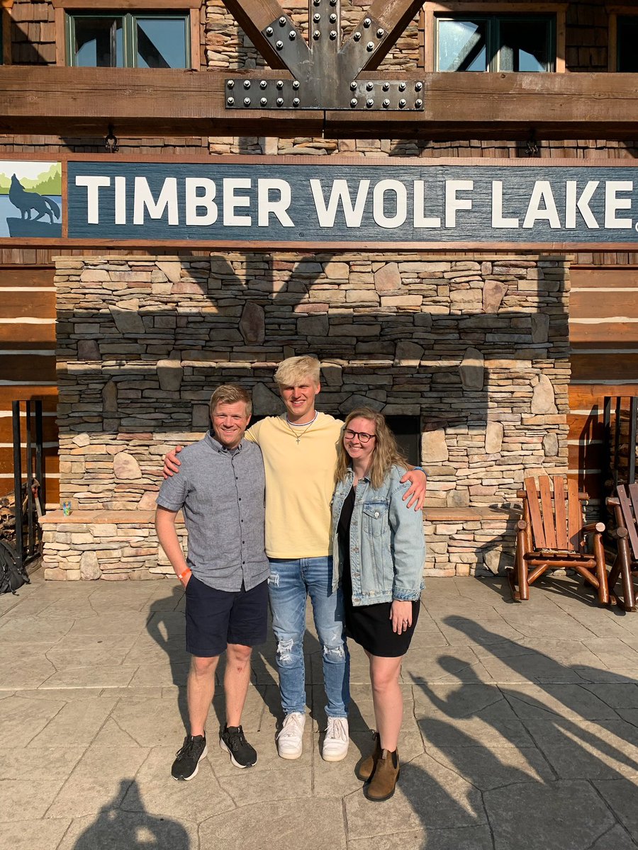 Tonight in our Seniors Share series Trace is up! Don’t miss it!

8pm @ the Bohl house