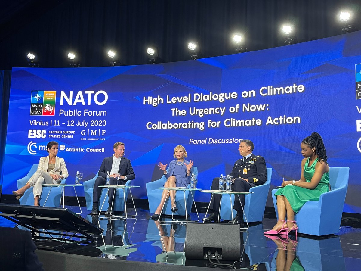'Increasing #climate-fueled migration is going to affect societies in many ways and change the kinds of missions our military is going to be undertaking.' IMCCS' @GoodmanSherri spoke today at #NATOSummit's Public Forum 🇱🇹