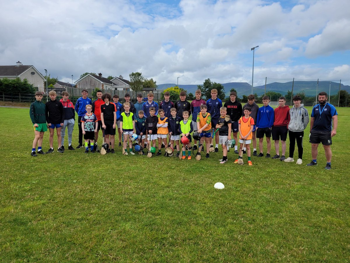 EoinMorrissey88's tweet photo. Thanks to all the new #GoGames referees for taking part in today's course.  16 referees to be used by clubs throughout the county. Thank you @WhelanGavin and @NickyBarry8 for delivering and to the @KilrossantyGAA young players for participating. https://t.co/0RNZS0QNsU