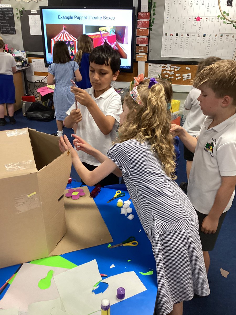 rufforthschool's tweet photo. Class 2 have had a wonderful DT day! This morning they designed their own theatre and have spent this afternoon making them! π #RPSDT https://t.co/jyBgtDdIFu